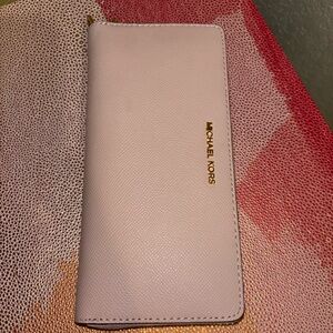 Michael Kors Blush Pink Wallet